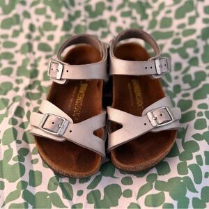 Toddler Birkenstock - 6C / EU24
